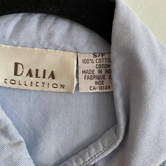 Vintage Dalia Collection Short Sleeve Button Up - Picture 5 of 5